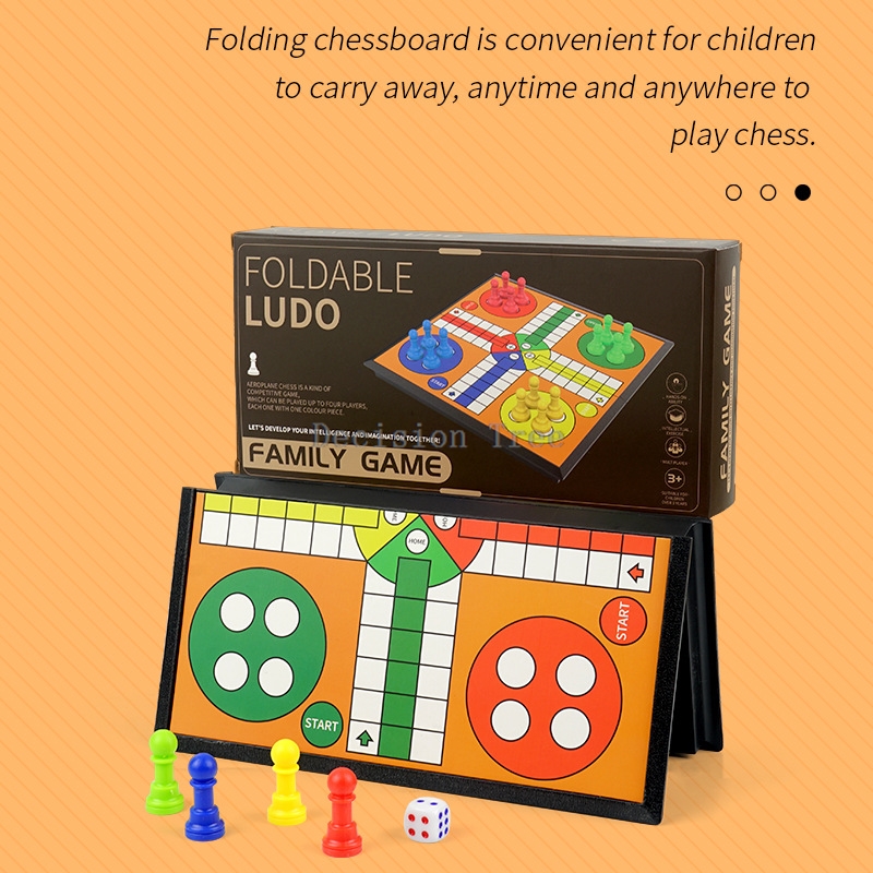 Board Game Yearbook - 2025 Klappbrett International Flying Chess Schach