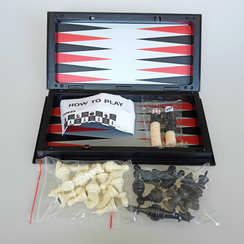 Faltbares magnetisches Schach- – Board Game Yearbook Bewertung und Preis